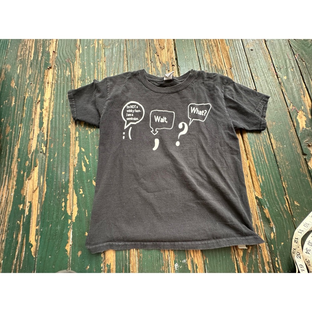 Gildan Ultra Cotton Youth Small Black Semicolon Grammar Joke Graphic T-Shirt